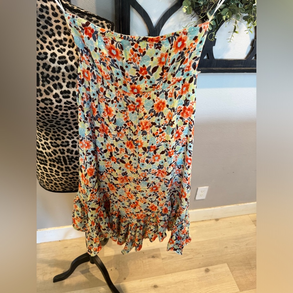 Women’s extra small O’Neill summer dress super‎ flowey
